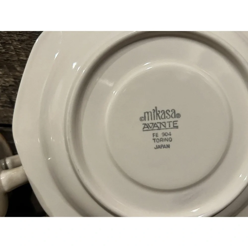 Mikasa Avante Torino‎ Teacup Cup and Saucer Set VTG